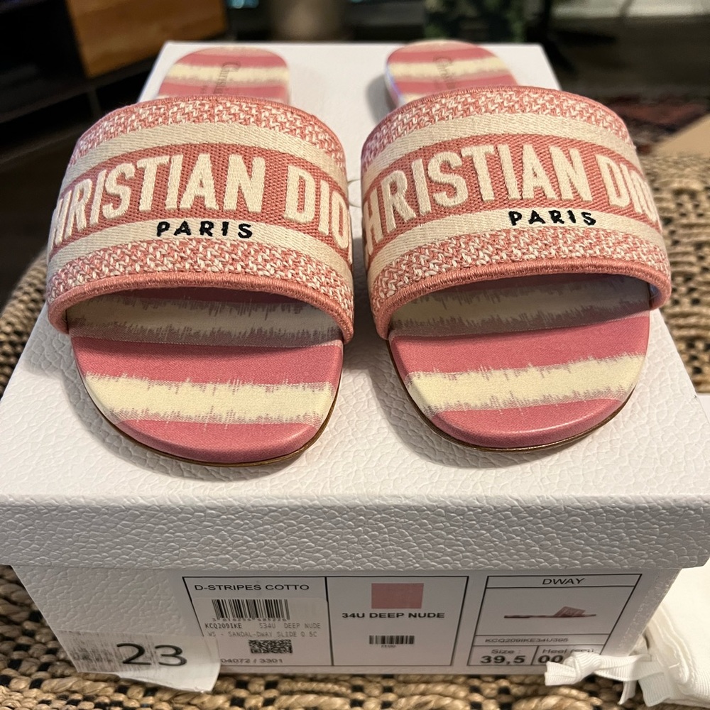 Never Worn DIOR D-Way D-Stripes Cotton Embroidery Slide Sandals, size 39.5
